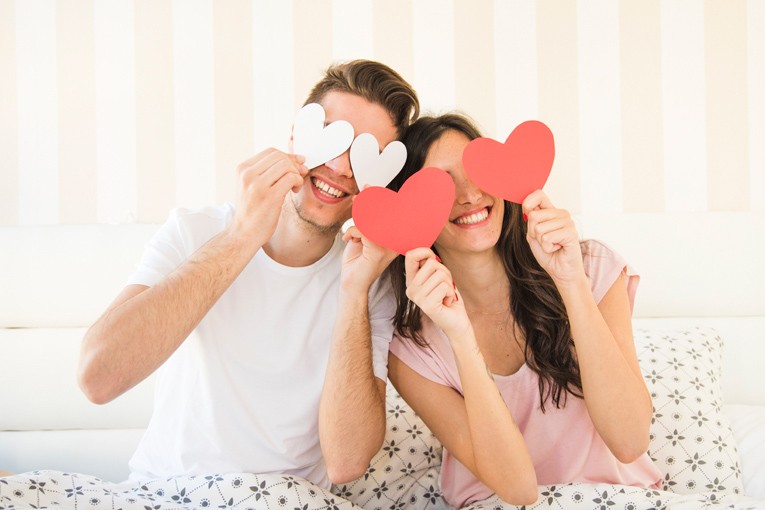 Boğa burcu erkeği yemeklere düşkündür.