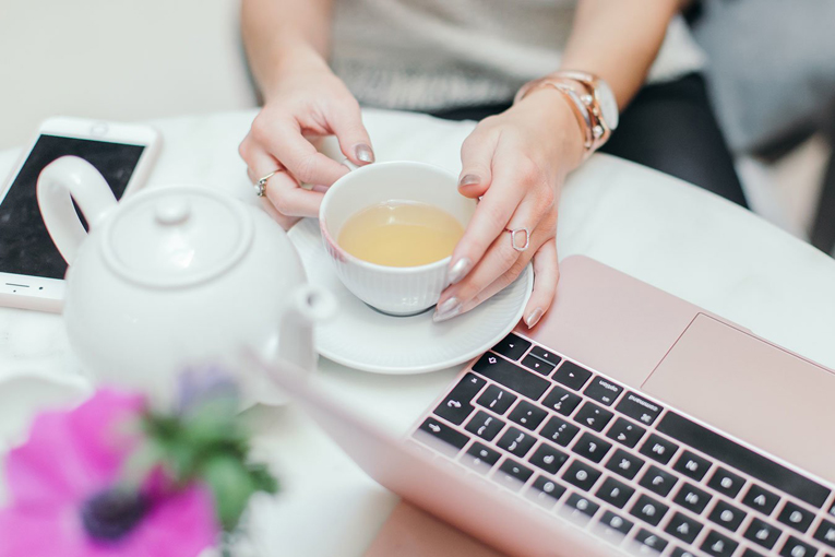 Bilgisayardan diziler izleyebilirsiniz.